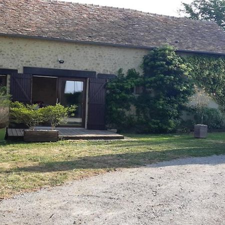 Gite De La Grange Ruillé-en-Champagne Buitenkant foto