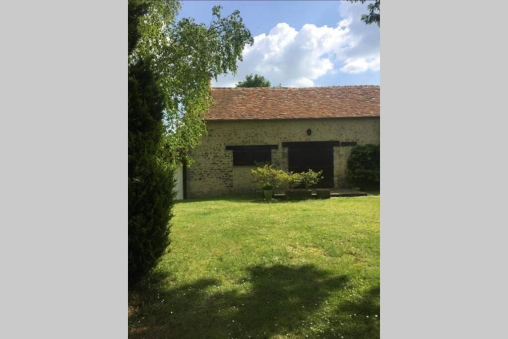 Gite De La Grange Ruillé-en-Champagne Buitenkant foto